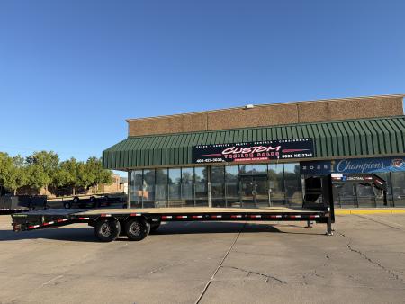 New #396146 2027 LOAD TRAIL GP 32 X 102 TANDEM AXLE LOW-PRO 14K GOOSENECK TRAILER W/ MAX RAMPS