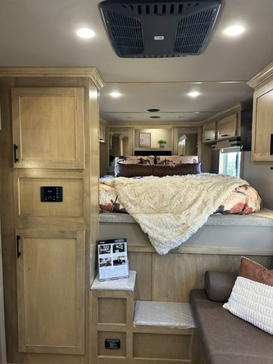 New 2027 Featherlite 15' Living Quarter 4 Horse