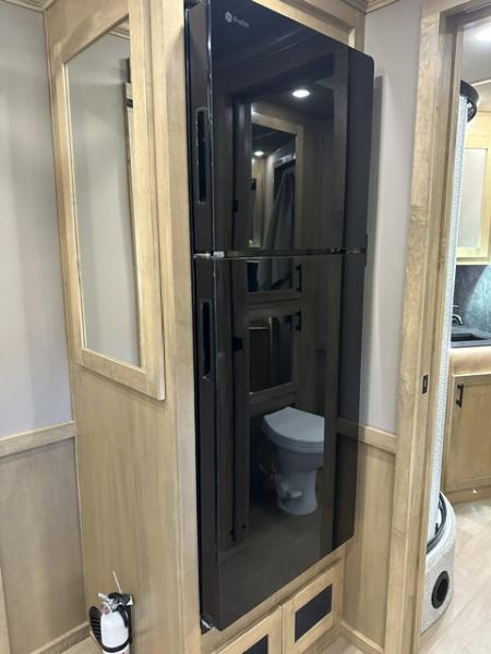 New 2027 Featherlite 15' Living Quarter 4 Horse