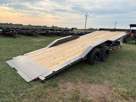 New 2027 MAXX-D 102x24 Tandem 17.5K Tilt Trailer W/ Hydro Jack & Wireless Remote