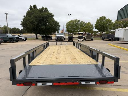 New #160377 2027 LAMAR U5 20 X 83 TANDEM AXLE SQUARE TUBE TOP 10K UTILITY W/ 2' DOVE & SLIDE IN RAMPS