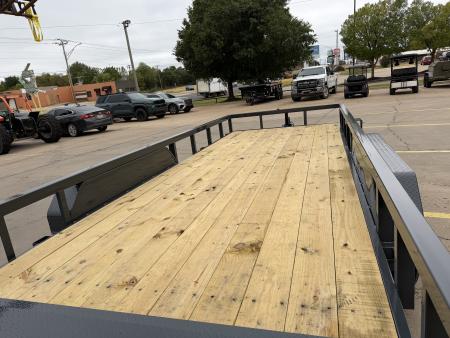 New #160377 2027 LAMAR U5 20 X 83 TANDEM AXLE SQUARE TUBE TOP 10K UTILITY W/ 2' DOVE & SLIDE IN RAMPS