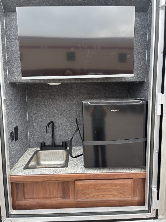 Used 2026 SMC Laramie 4H 17'LQ Horse Trailer