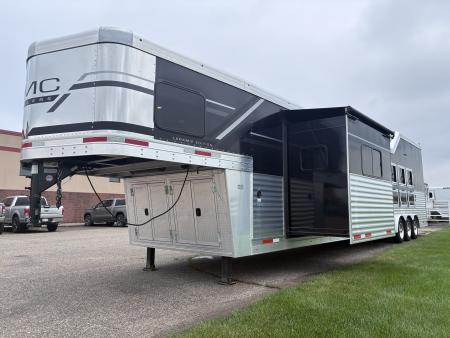 Used 2026 SMC Laramie 4H 17'LQ Horse Trailer