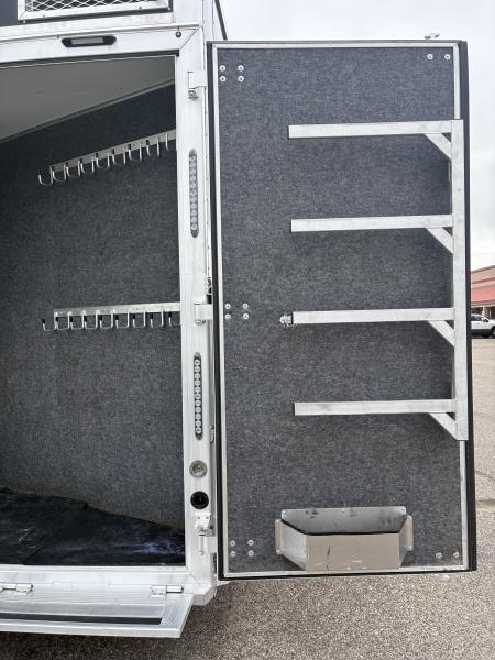 Used 2026 SMC Laramie 4H 17'LQ Horse Trailer
