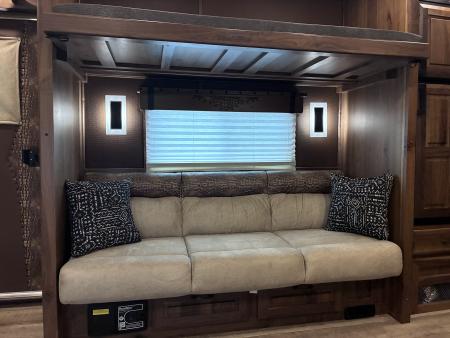 Used 2026 SMC Laramie 4H 17'LQ Horse Trailer