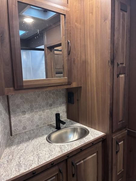 Used 2026 SMC Laramie 4H 17'LQ Horse Trailer