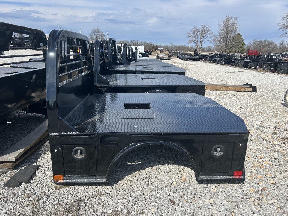 New 2025 CM Truck Beds BED SK FITS CHEVY AND GMC SHORT BED SINGLE WHEEL Truck Bed