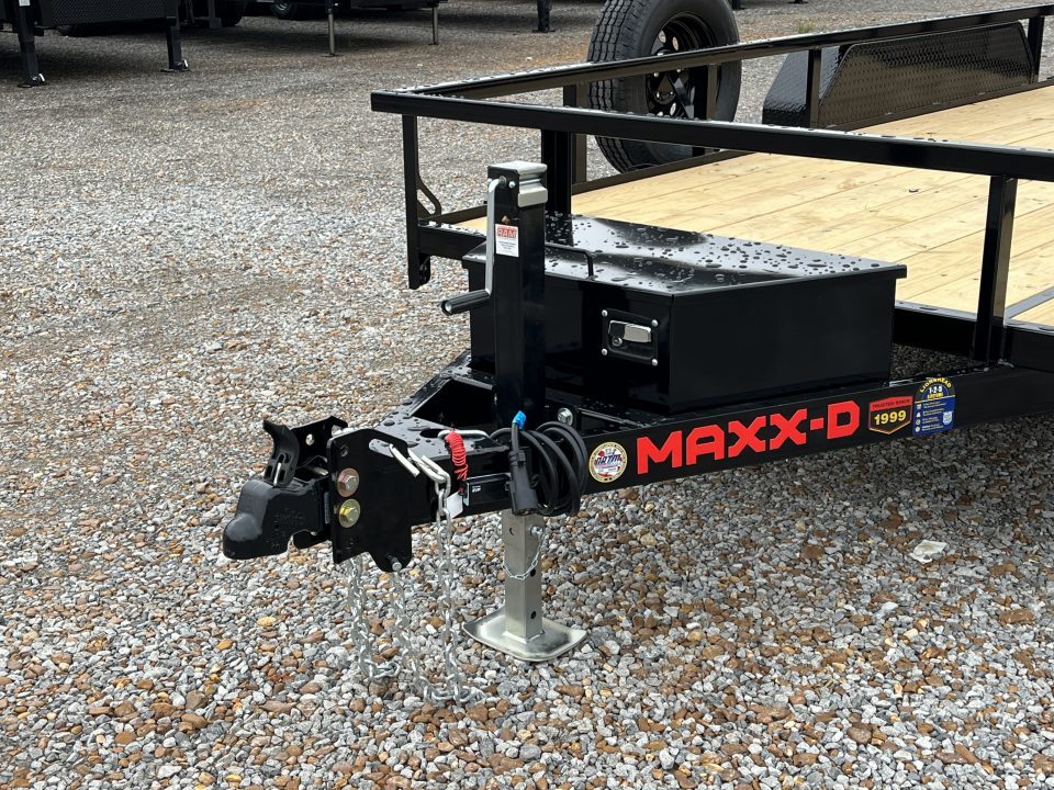New 2027 MAXXD Utility Trailer | 83" x 16' 7K GVWR