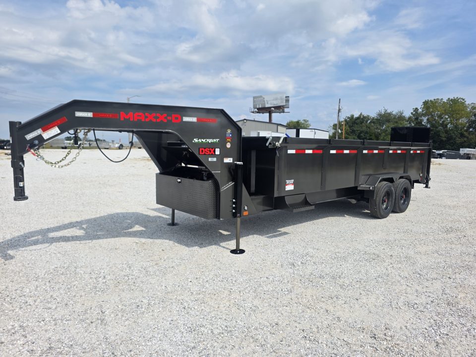 New 2027 MAXX-D 83 X 20 DSX TANDEM HD GN DUMP W/ 3' SIDES/ 7GA FLOOR/ 10GA SIDES/ HYDRO JACKS/ SLIDE IN RAMPS