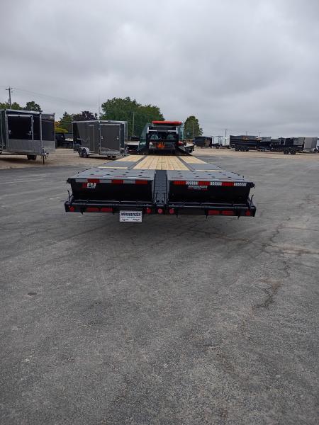 New 2027 PJ Trailers LD302