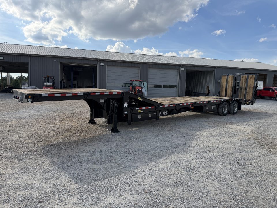New 2027 Behnke 102"X45' 30 Ton Step Deck Trailer | PAVER RAMPS AIR RIDE