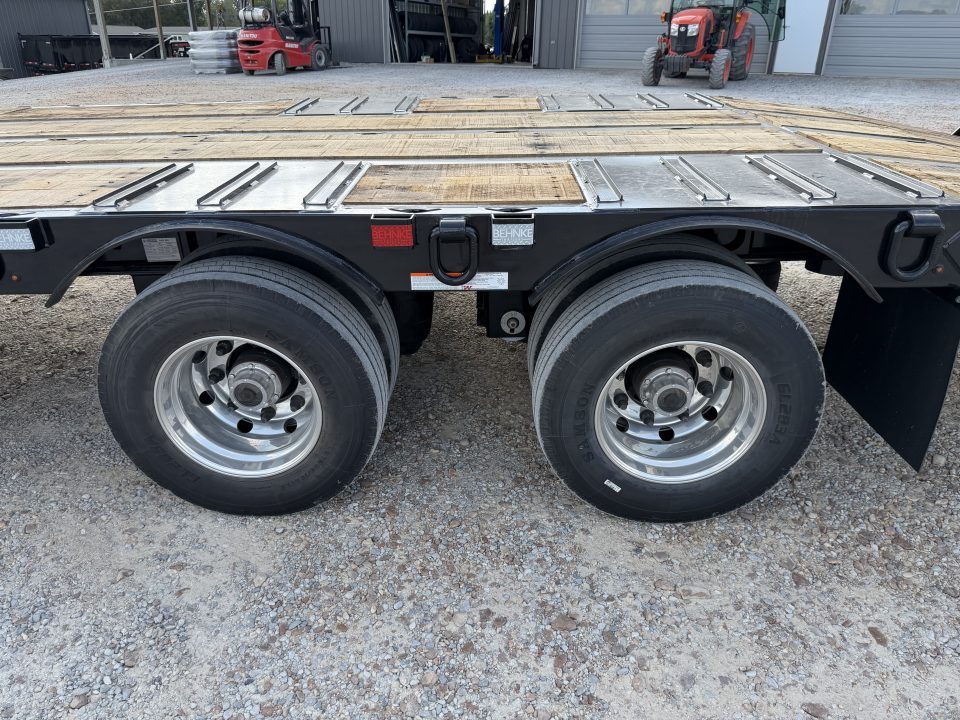 New 2027 Behnke 102"X45' 30 Ton Step Deck Trailer | PAVER RAMPS AIR RIDE