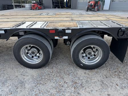 New 2027 Behnke 102"X45' 30 Ton Step Deck Trailer | PAVER RAMPS AIR RIDE