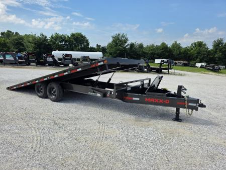 Used 2025 MAXX-D 102X22 TANDEM 16K FULL TILT W/ WINCH PLATE & WIRELESS REMOTE Tilt Trailer