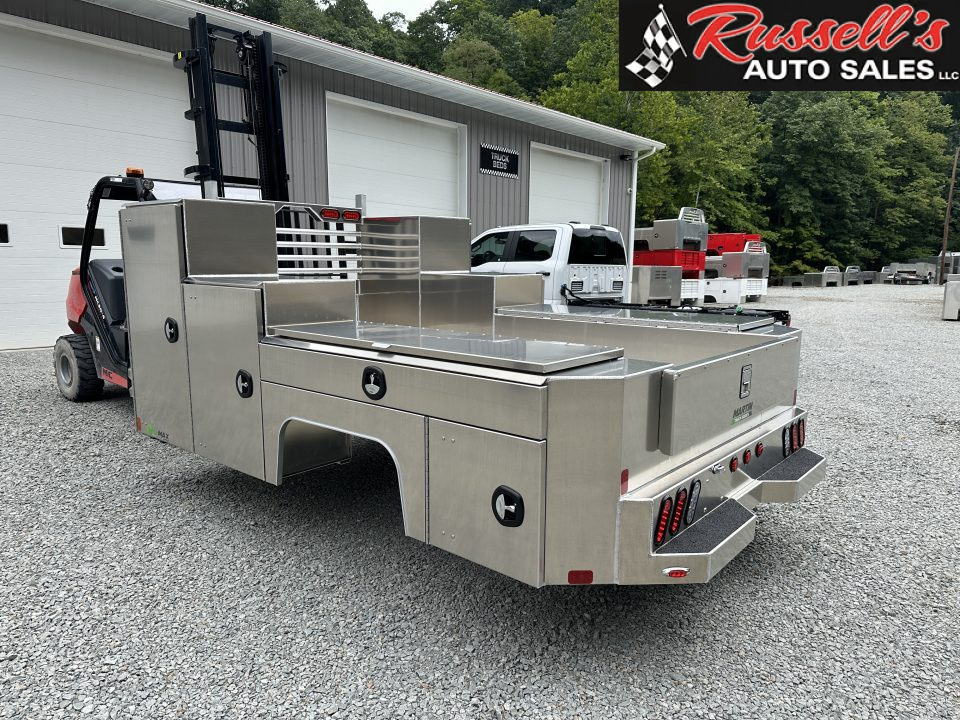 New Martin Truck Bodies Aluminum Gooseneck Service Body DRW 84  CA Cab and Chassis 57  Tall Front Box SMOOTH APPEARANCE Gooseneck Bodies
