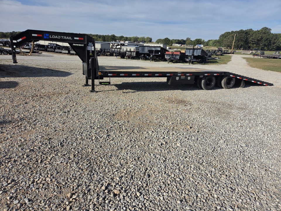 New 2027 Load Trail 102X32 TANDEM LO-PRO GOOSENECK W/12' CLETED HYDROTAIL 10K AXLES HDSS & HYDROJACKS