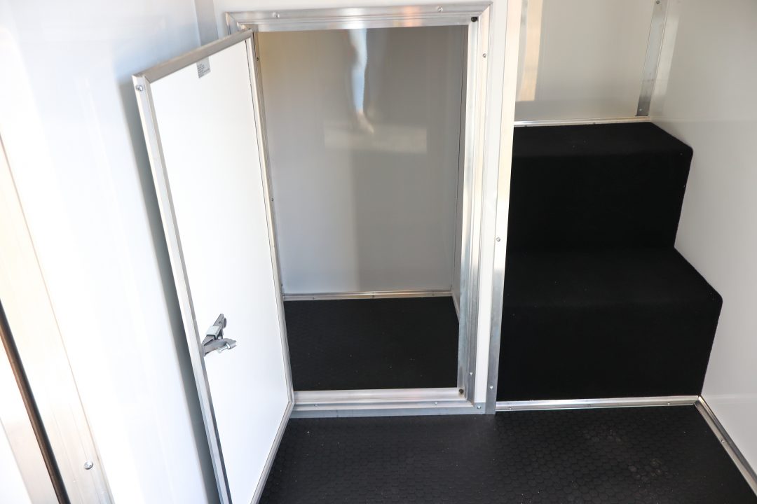 New 2026 8.5x48 Vintage Living Quarters Race Trailer