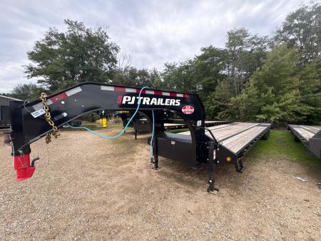 New 2027 PJ 40FT LD 25K - GVWR | Gooseneck Equipment Trailer