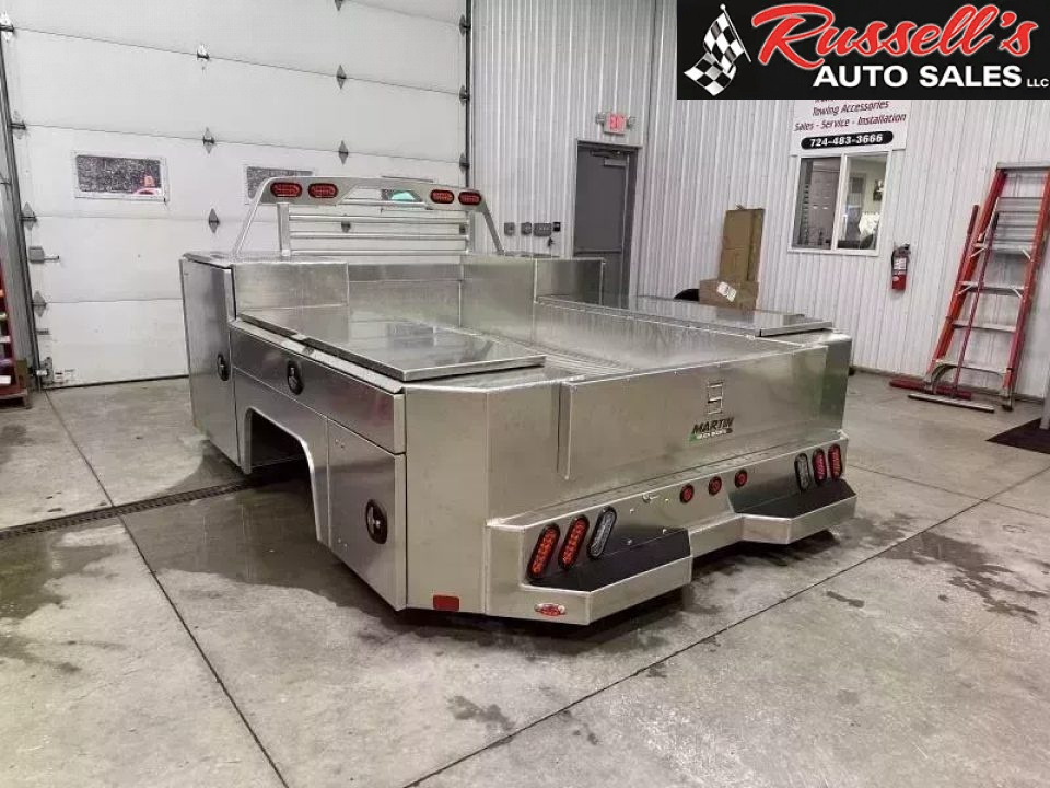 New Scratch and Dent Sale Martin Truck Bodies Aluminum Gooseneck Service Body DRW 60" CA Cab and Chassis SMOOTH APPEARANCE