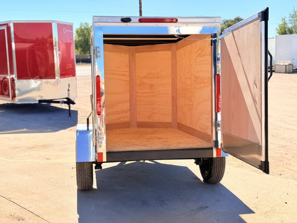 New 2027 Cross Trailers 4-6-1V Enclosed Barn Door 2K GVWR