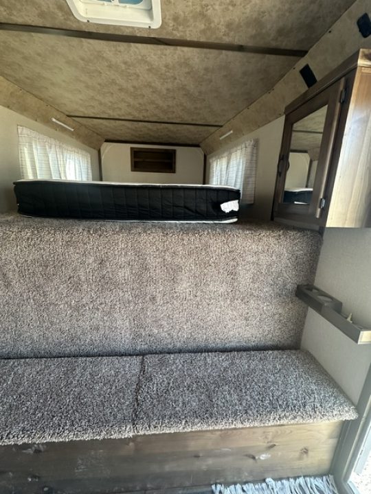 Consignment 2024 Trails West 4 Horse Horse Trailer