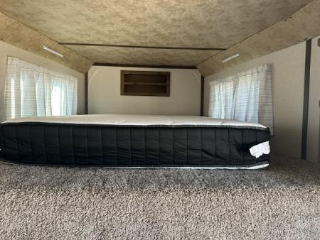 Consignment 2024 Trails West 4 Horse Horse Trailer