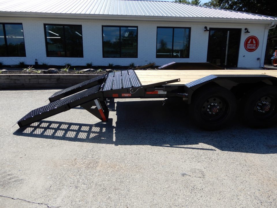 New 2027 Diamond C 82x18' Equipment, 2' Dove, HD Flip Ramps LPX207