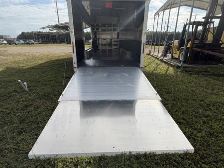 New 2027 8.5X32 inTech RACE TRAILER