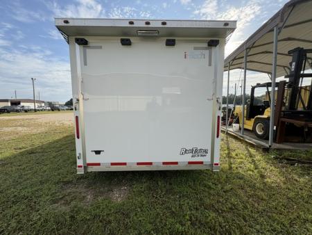 New 2027 8.5X32 inTech RACE TRAILER