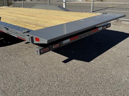 New 2027 Diamond C HXD 102"x22' - 23K Equipment Tilt Trailer