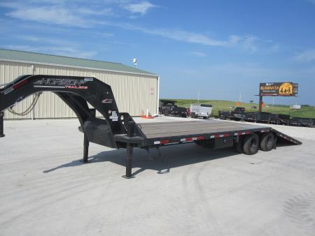 New 2026 Horizon Trailers 102x32 Hydraulic Dovetail Gooseneck Flatbed Trailer