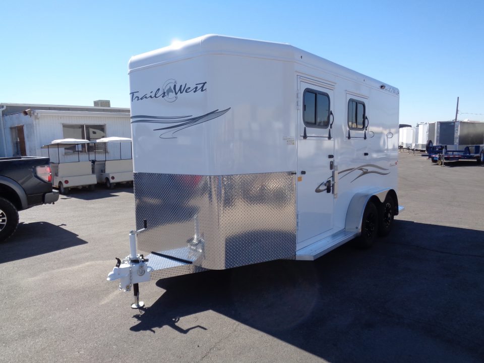 New 2027 Trails West * Classic II 2H SL * 2-Horse Slant Load Horse Trailer w/ Warm Blood Package