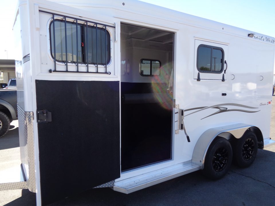 New 2027 Trails West * Classic II 2H SL * 2-Horse Slant Load Horse Trailer w/ Warm Blood Package