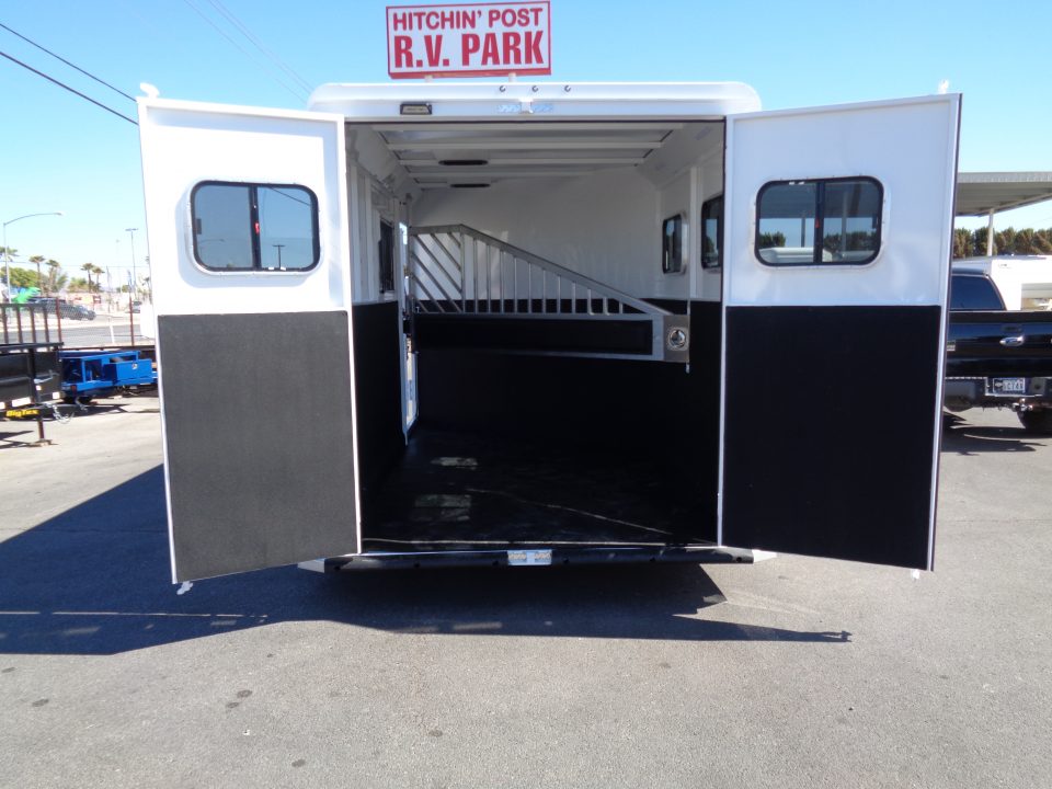 New 2027 Trails West * Classic II 2H SL * 2-Horse Slant Load Horse Trailer w/ Warm Blood Package