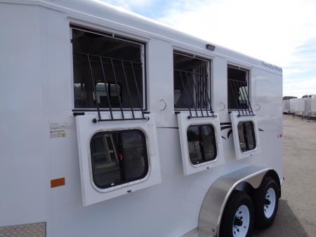 New 2027 Trails West *ADV MX II 3H * ADVENTURE MX II 3-Horse Slant Load Horse Trailer