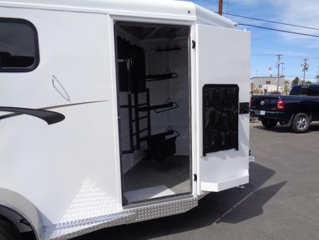 New 2027 Trails West *ADV MX II 3H * ADVENTURE MX II 3-Horse Slant Load Horse Trailer