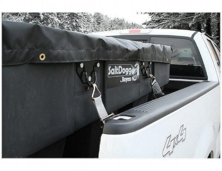 New NEW 2026 SALTDOGG SHPE1000 Polymer Hopper Spreader w/ Standard Chute