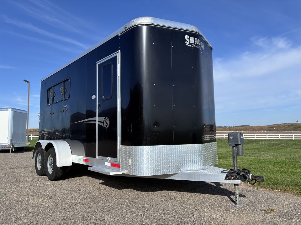 Used 2018 Shadow 3H BP Horse Trailer