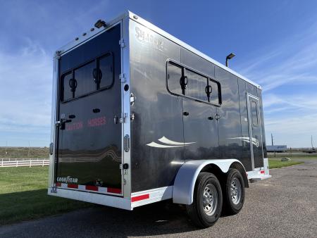 Used 2018 Shadow 3H BP Horse Trailer