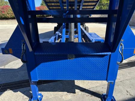 New Load Trail 32' Tandem Dual Deck over Tilt (GT)