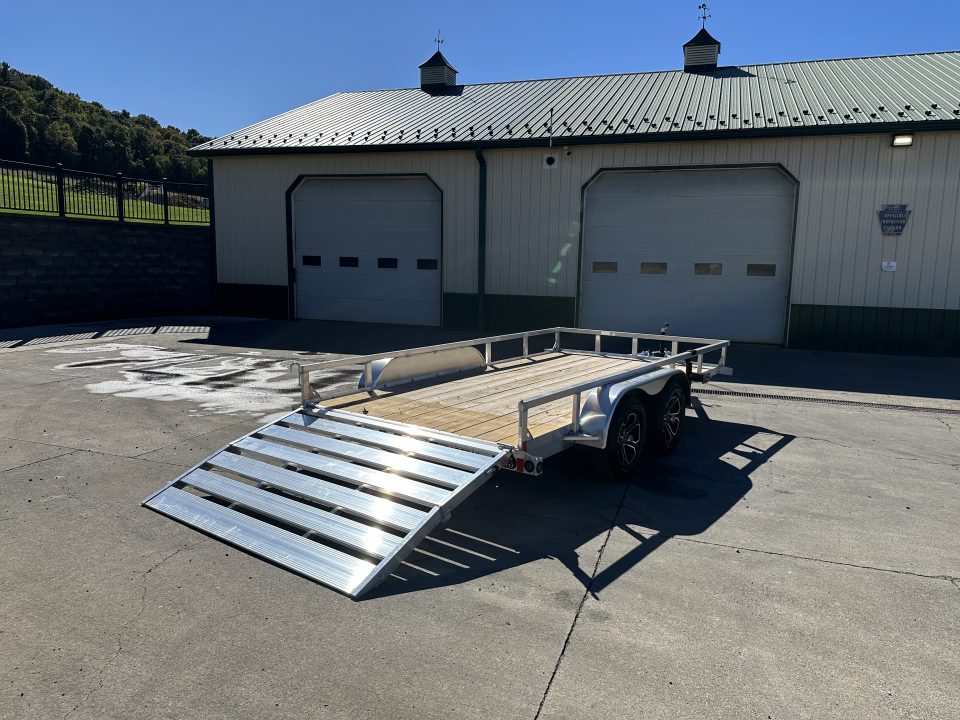 New Load Tail 14' Tandem Axle Utility (UA)