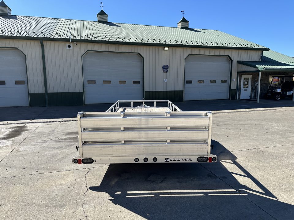 New Load Trail 18' Tandem Axle Utility (UA)