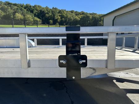 New Load Trail 18' Tandem Axle Utility (UA)