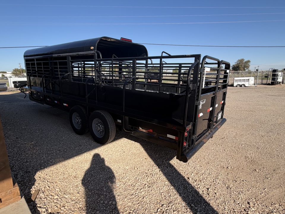 Used 2017 Delco Trailers GP68X2427K Stock / Stock Combo Trailer