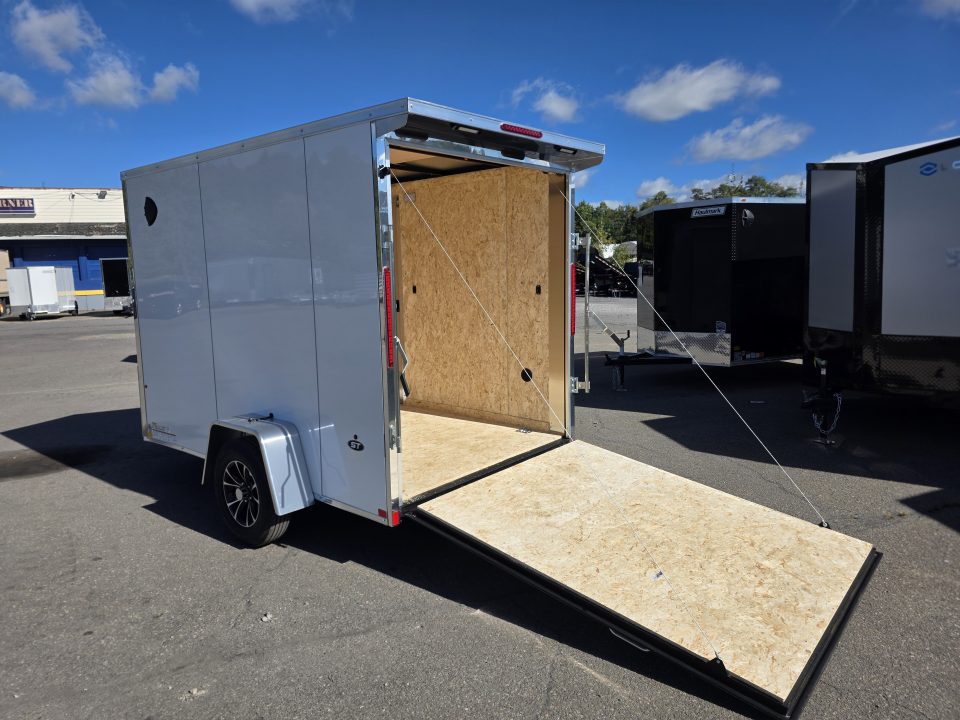 New 2027 Look Trailers ST DLX 6X10 - RAMP Cargo / Enclosed Trailer