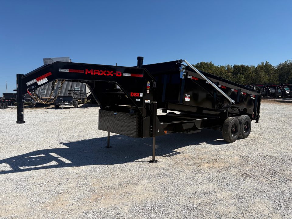 New 2027 MAXX-D 83 x 16 DSX TANDEM HD GN DUMP W/ 3' SIDES/ 7GA FLOOR/ 10GA SIDES/ SLIDE IN RAMPS/ HYDRO JACKS