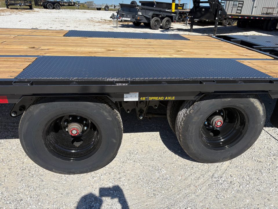 New 2027 Big Tex 102x30 Tandem 25.9K GN Flatbed w/ Mega Ramps, 2-Speed Jacks, & Load Lights