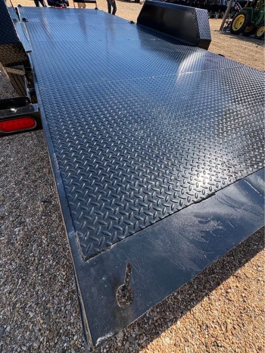 Used 2026 Hawke Trailers 20' Power Tilt Equipment Trailer