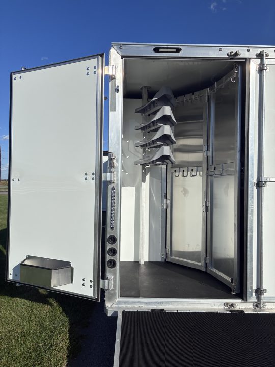 New 2027 SMC 4H 13' LQ Horse Trailer